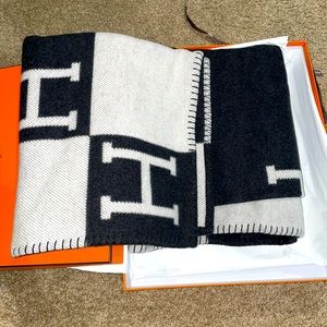 Hermès Avalon Blanket - Gris Fonce